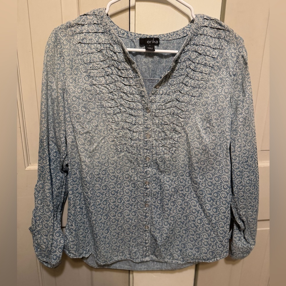 Erika Light Blue Floral Blouse Denim Chambray Look size small